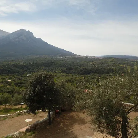 Country house L'oleandro Oliena